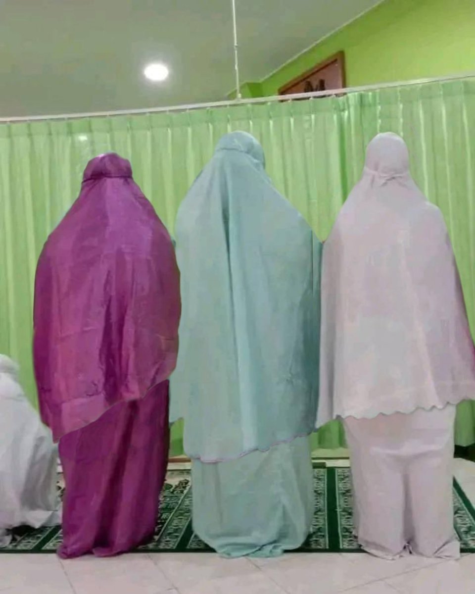 udah aku benerin ya, ikutan gemes juga gue liatnya😭👍🏼