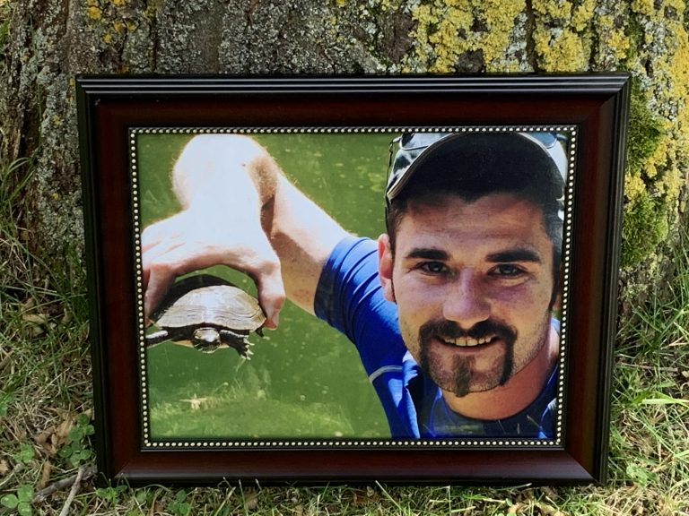 jpmf's tweet photo. The Lance Orr Story - More Questions Than Answers
When workers are exhausted, their safety is at risk.
Please read our article on Albertan Lance Orr and see how worker fatigue played a role in his death.
https://t.co/LY5nTv938W
#workplacedeath #workersafety https://t.co/uqPLWETWpR