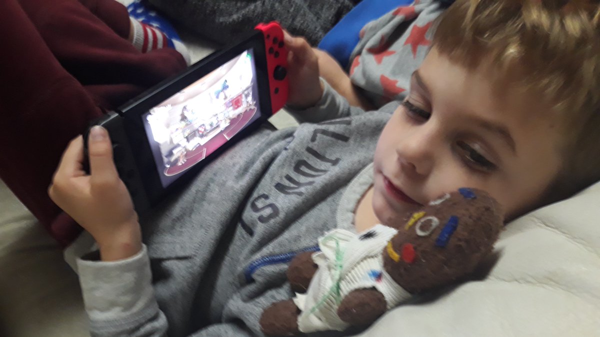 GingerFredbread's tweet photo. I went with Wren to taekwondo and Zio’s. #RBkinder2021 https://t.co/EMfPJvwF0o