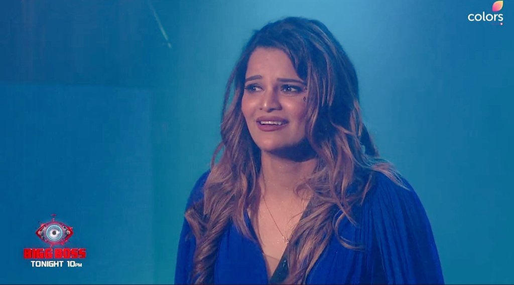 real_khabri_1's tweet photo. #ArchanaGautam

#BiggBoss16 ka Theme Circus tha aur usne 19 hafton tak ek Joker hi trha pure desh ka Entertainment kiya hai. 

Archana has truly lived each &amp; every moment in the house. 

She has shown every side of human emotions. 

Bigg Boss will never get to see Archana 2.0 https://t.co/FhjtFKP6Ng