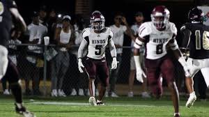 #AGTG After a talk with <a href="/TDGrays/">Coach T.D. Grays</a> I am blessed to receive my 2nd JUCO offer from <a href="/HindsCC/">Hinds Community College</a>!! ❤️🤍 <a href="/Coach_Patrick9/">Quincy</a>