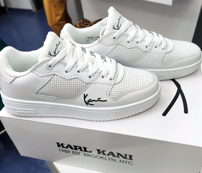 89classic de KARL KANI SS´23 ya en la tienda 🔥🔥