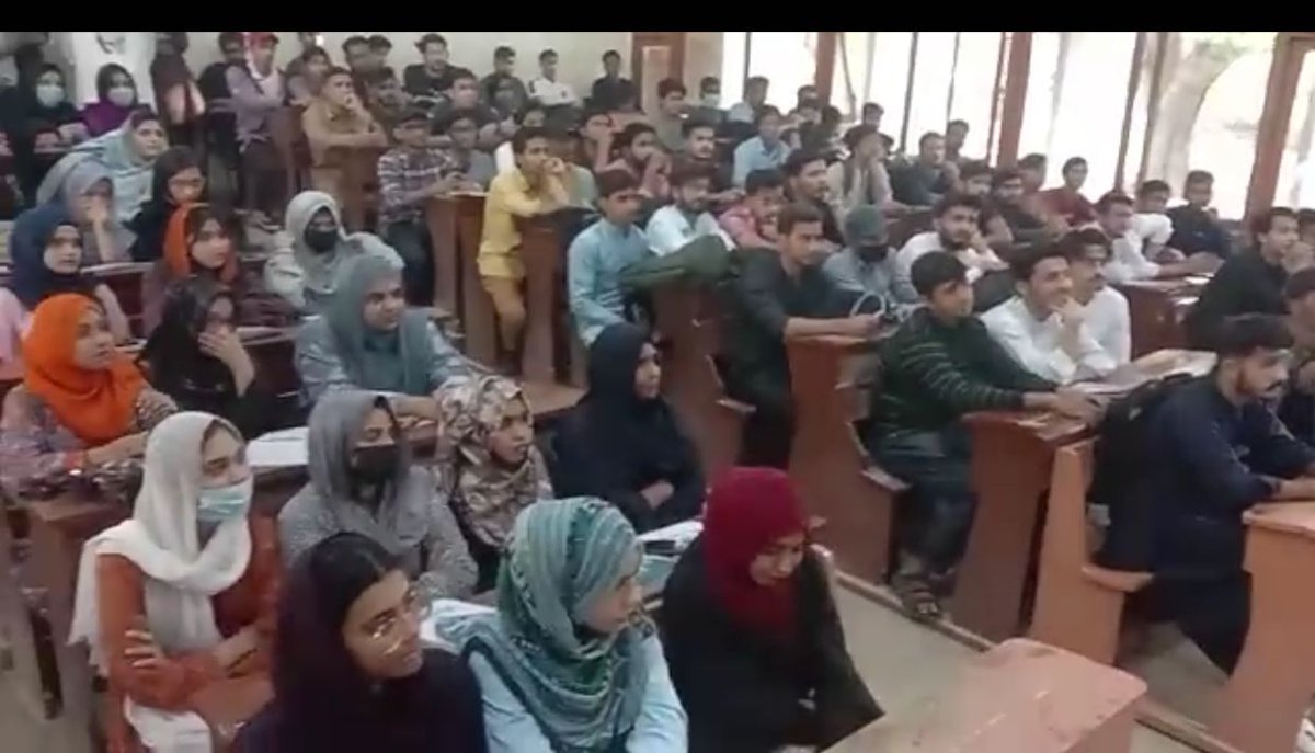UOKAPMSO's tweet image. Apmso Karachi University Sector taking Orientation In Different Departments of University Of Karachi.  
Welcome New Comers.

#orientationday #session2023