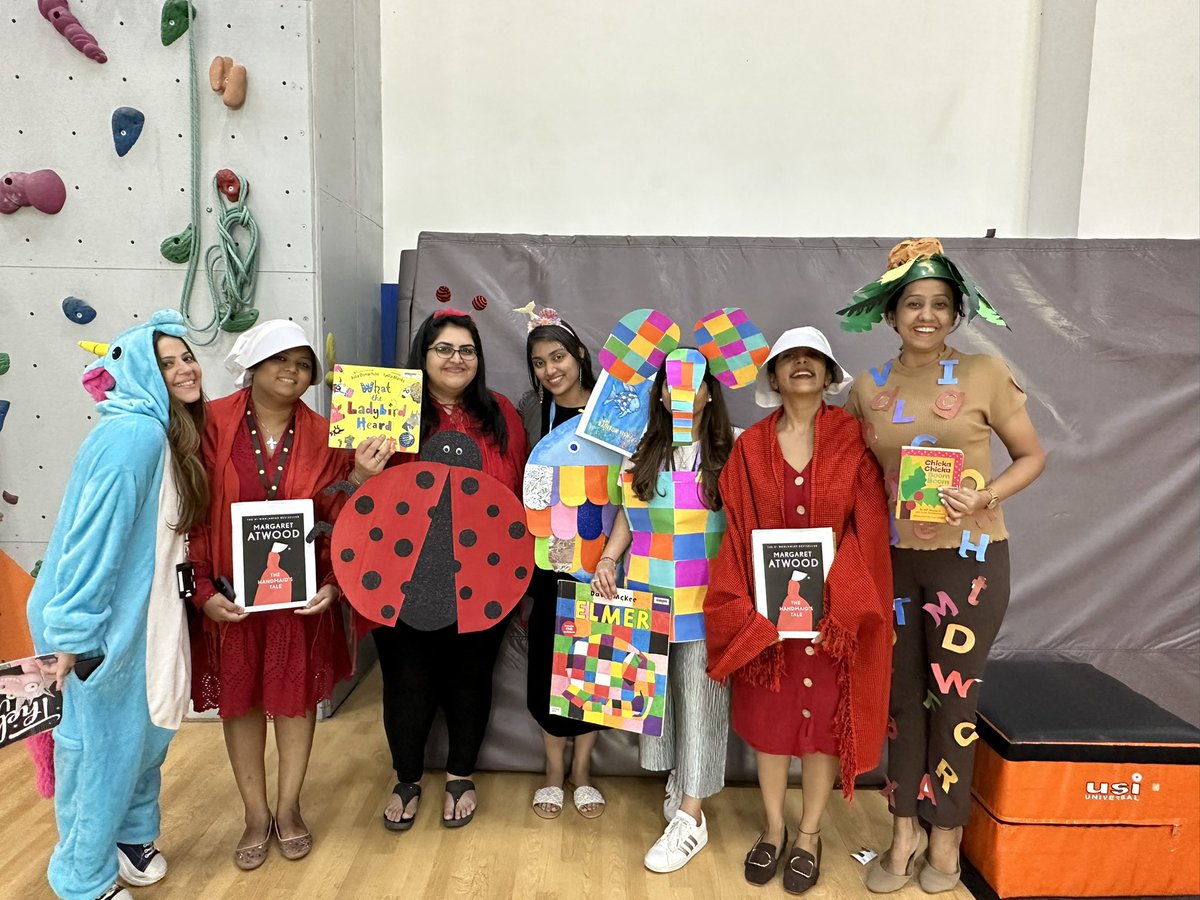 samanth97798808's tweet image. Our 1st Character parade after the pandemic ❤️ #2023#teamjkg#underhiseye @ManjuPatidar15 @oismumbai @lisakatehughes @peducharme @archana2804 @OISLearningHub @veenadsilva