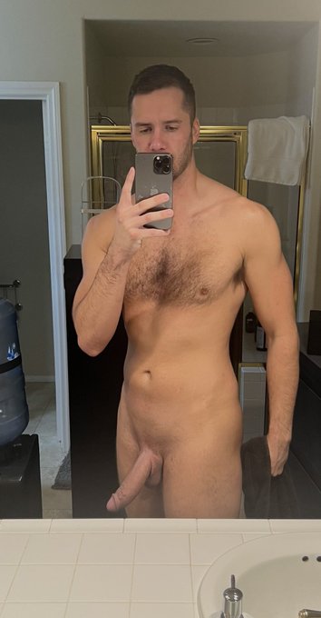 Which side do you like better? https://t.co/DTns8i7Hai