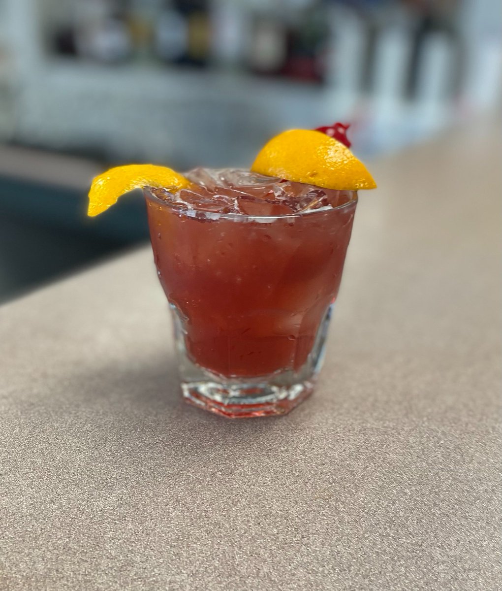 DontThinkDrink1's tweet photo. The "Burning Bastard Caesar" with a meat lovers pizza garnish, and a Dirty humming-bird.
@BestBarMix #HOS2080 @ACBartending1 https://t.co/X7qns71QC7