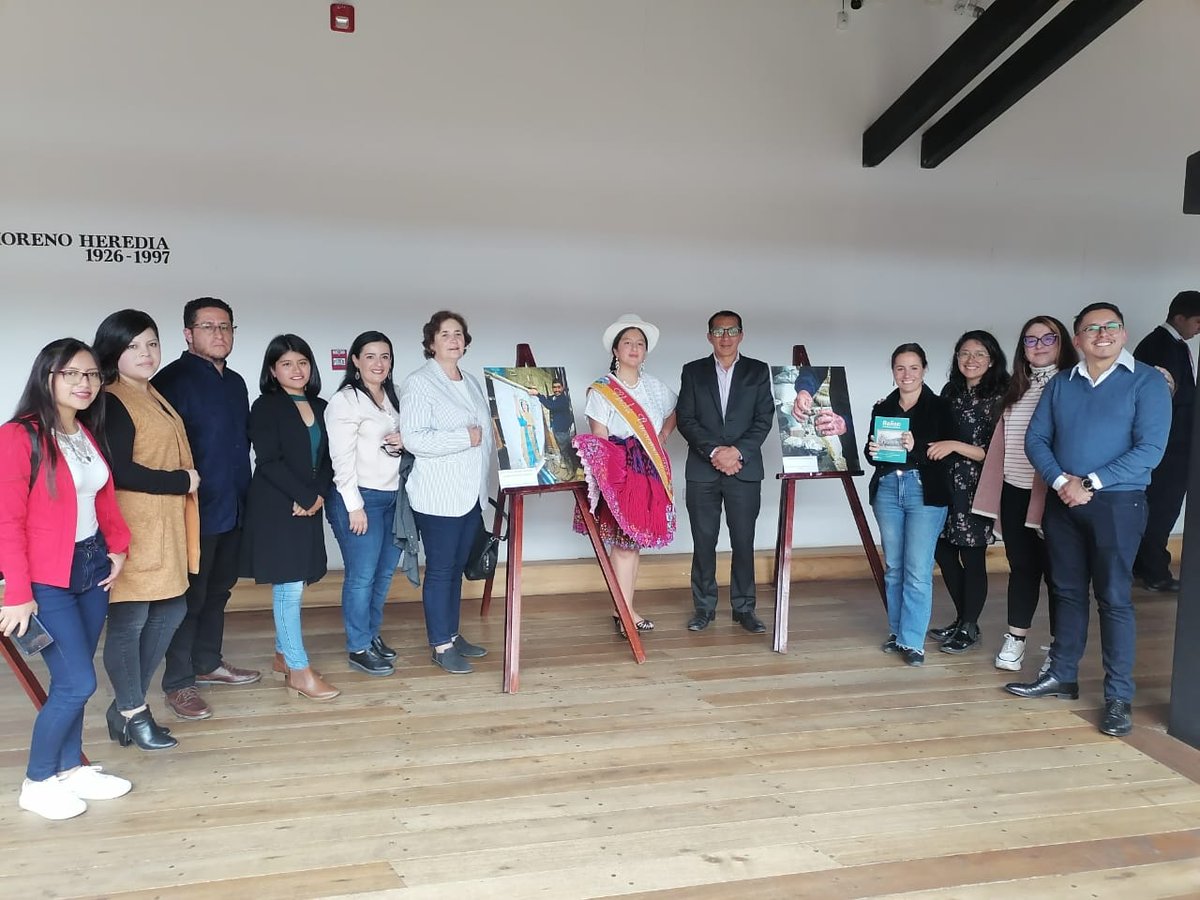 INPCEcuador's tweet photo. En Cuenca, el @INPCEcuador, @CulturaCue, @udecuenca y el Gad Parroquial de Baños realizan la presentación del libro "Baños: la memoria habitada".
Esta obra nos invita a conocer esta parroquia a través de su gente que plasma su vida en la construcción de su patrimonio e identidad. https://t.co/1EZUn4kNbV