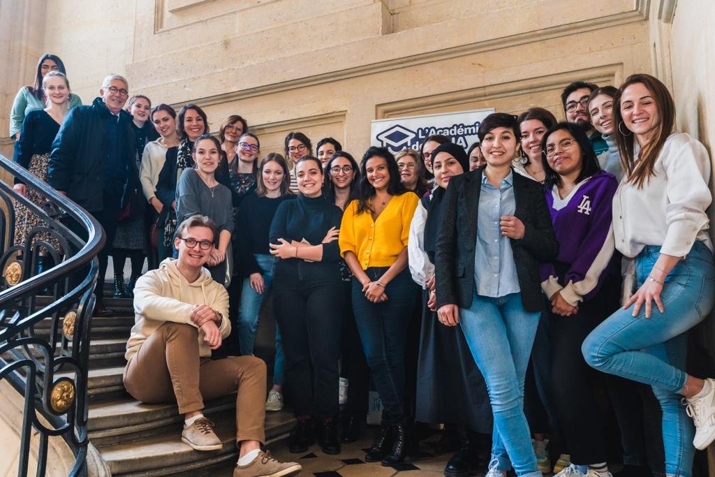 <a href="/ScPoExecEd/">Sciences Po Executive Education</a> <a href="/vallet_benoit/">Benoit Vallet</a> <a href="/Anses_fr/">Anses</a> Un grand merci à tous nos partenaires qui ont permis de rendre ce projet possible : la Fondation <a href="/CreditAgricole/">Crédit Agricole</a>, le fonds de dotation Innovation <a href="/Pfizer_France/">Pfizer France</a> et @AstraZenecaFR ❤️🤍