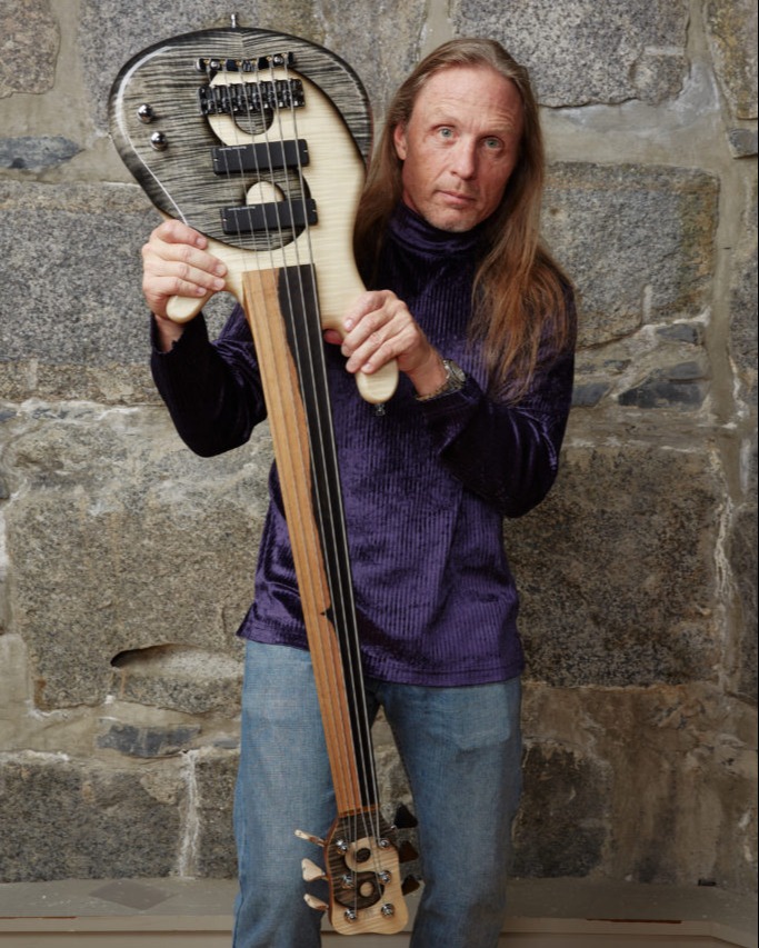 SeymourDuncan's tweet photo. Happy birthday to the world-renowned fretless bass player, Steve Bailey!
Check out all our bass pickup options here: https://t.co/mr6aN2Q8yM
#SeymourDuncan #SteveBailey #BassPickups https://t.co/0aW4HB7p61