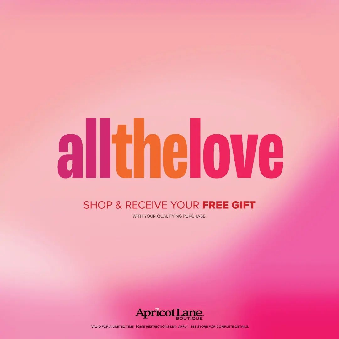 GilbertTownSq's tweet photo. Let us show you the love ♥️ when you shop with us at Apricot Lane Boutique in Gilbert Town Square! FREE gift w/$75 purchase now thru Sunday 🙌 We are open 11-5 💕
.
#freegift #gilbertboutique #queencreekboutique #shopsmall #funboutique #gilbertshopping https://t.co/CMtDy4RkWU