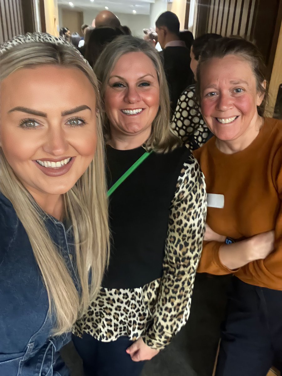 gracedigitalmw's tweet photo. I’m sure this won’t be the last time our digital paths cross @KPayneDorset 😘 it’s been a pleasure #topol23 #topolcohort3 https://t.co/63qfVpjOdP