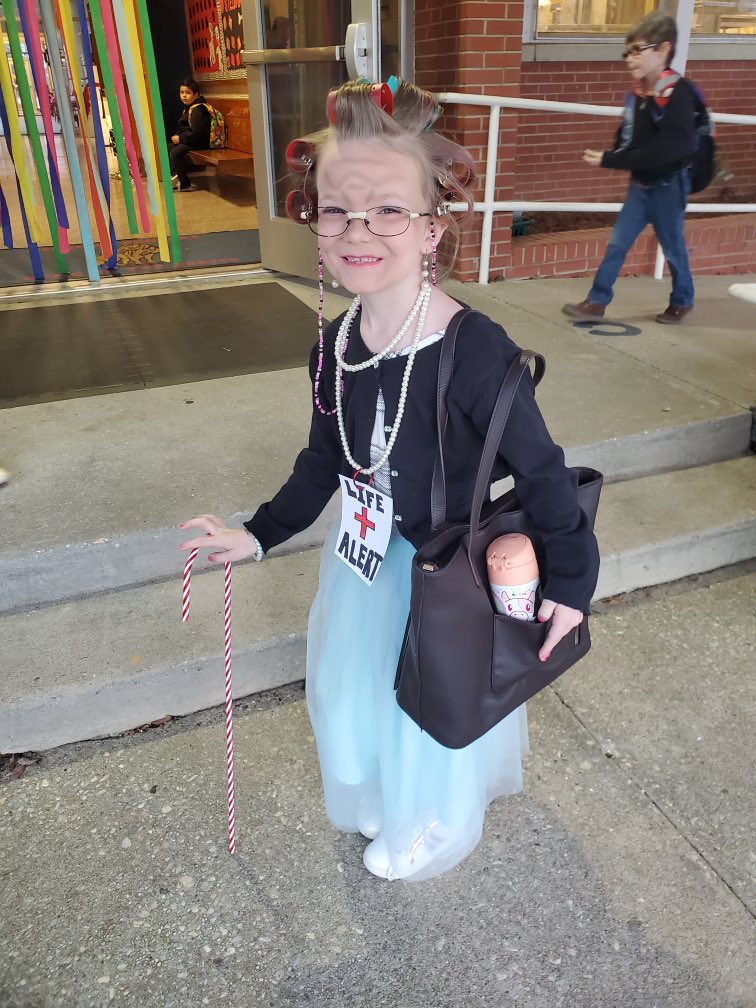 StedmanPonies's tweet photo. Celebrating 100 days of school at Stedman Primary! https://t.co/dpVzjd0qAi