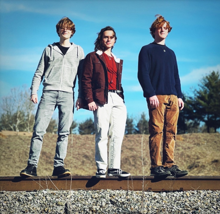 AMS News: AMS News - all sorts of good stuff! AMS open house (3/24 save the date!) • High Schoolers Playing... Jazz? • Geert joins the board • Summer Camps • The Eagles (which ones?) • AMS student makes All-District Band • and more... mailchi.mp/ashevillemusic…