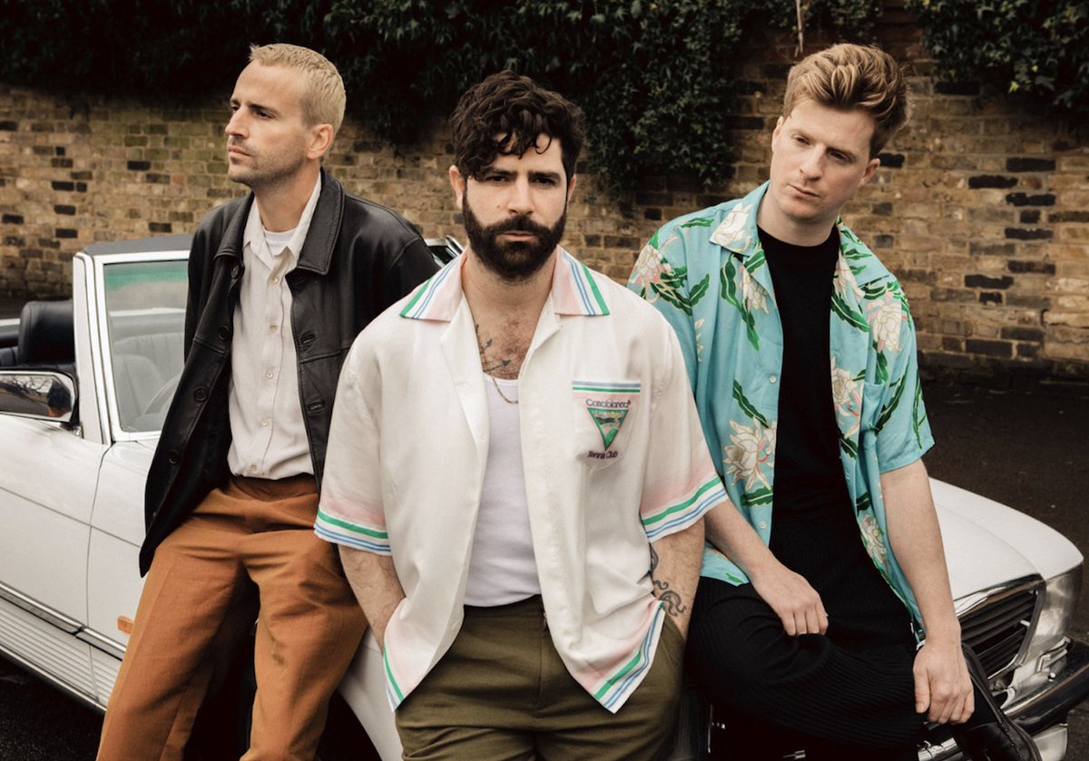 THE LINE of BEST FIT tweet media