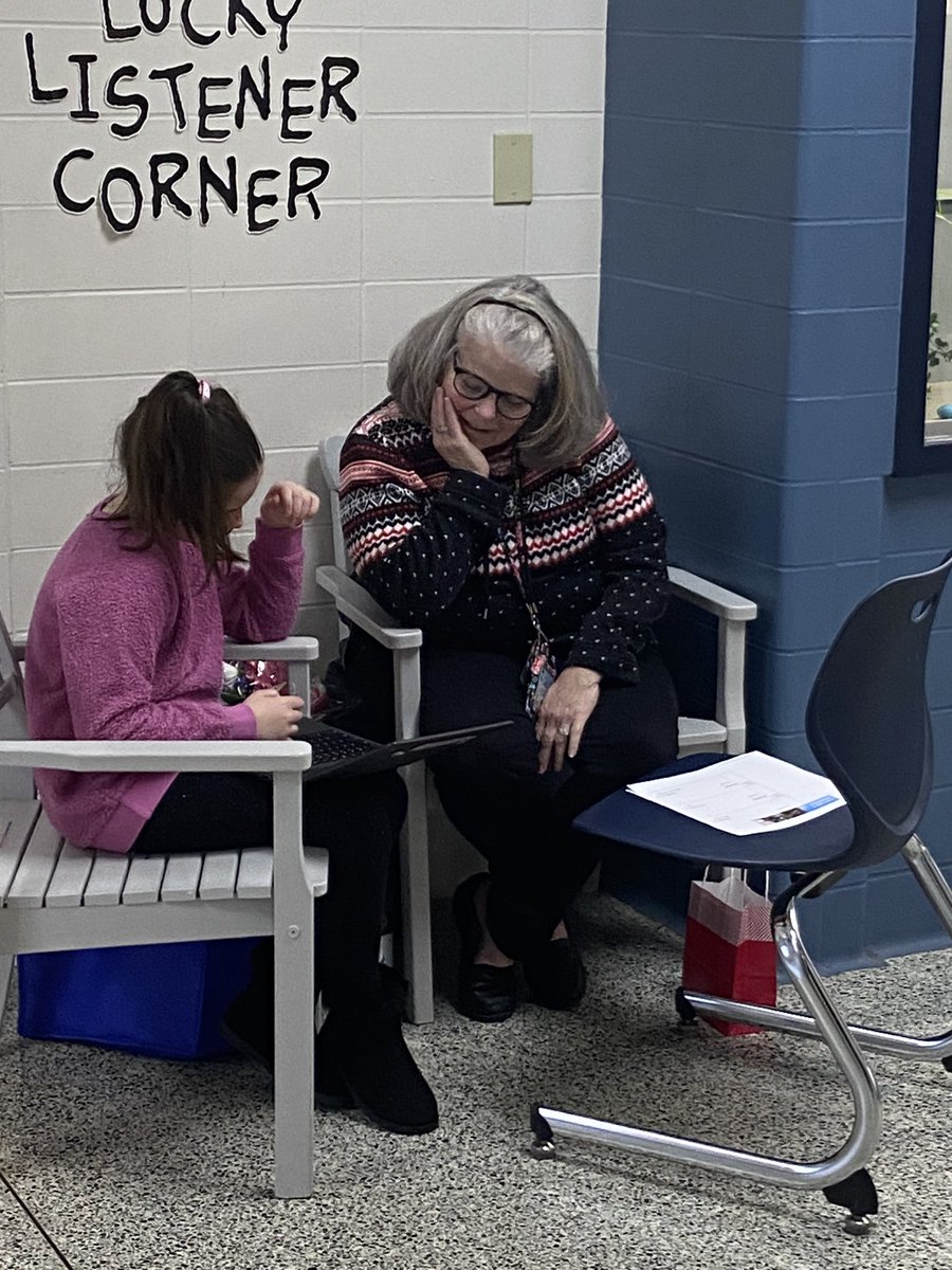 MrsMarshallB22's tweet photo. We LOVE our Lucky Listener, Mrs. DeMarco!💕@ewpride @pegdemarco https://t.co/ekqYKHT9Xn