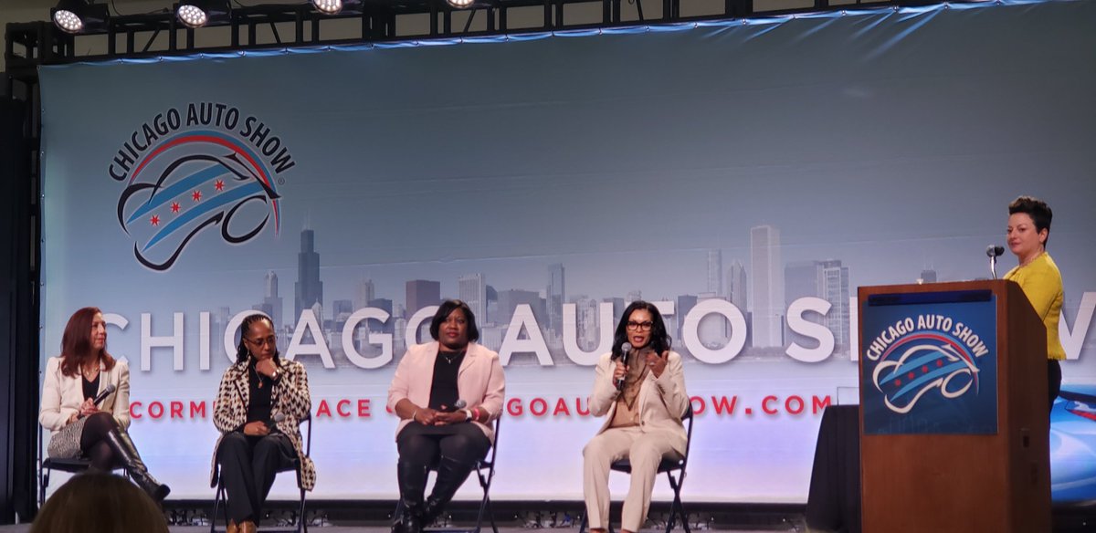 AngelaMsEsq's tweet photo. Women are lagging behind men in purchasing electric cars. 2023 #WhatDrivesHer Program panelists discuss EV trends at the 2023 Chicago Auto Show. #CAS2023 https://t.co/cQ3qewlIxH