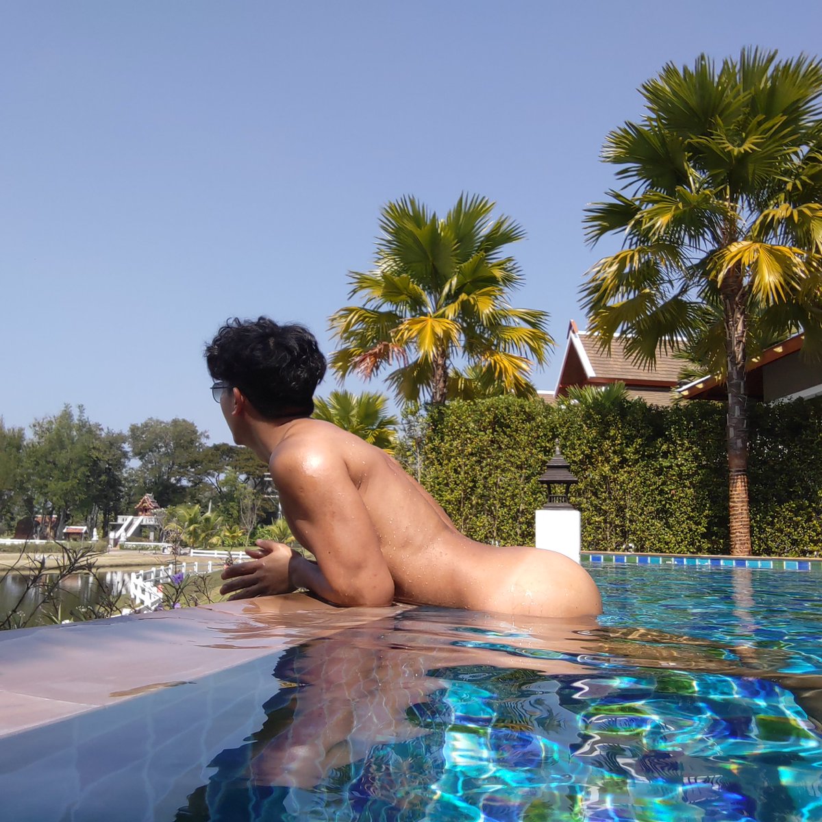 CraigY09316055's tweet photo. 曬一曬🍑

#bubblebutt #Phuket #sunshine https://t.co/6wctk4eWRL