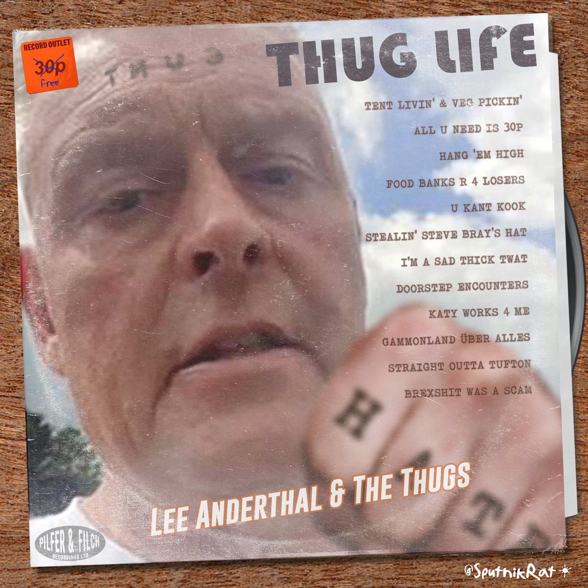 Nice find down the second-hand shop. I didn't buy it... #LeeAndersonMP #LeeAnderthal #ToryLiars #ToryCorruption