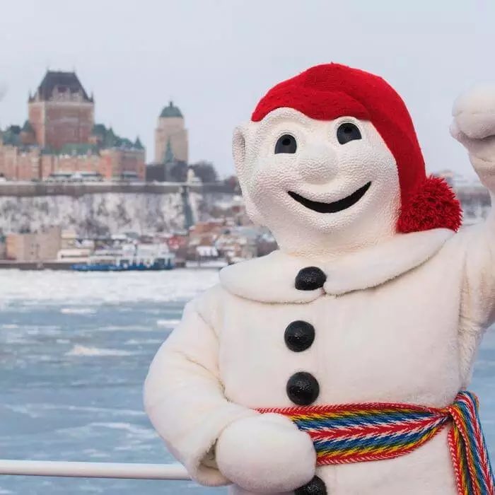 do u think he’s single be honest