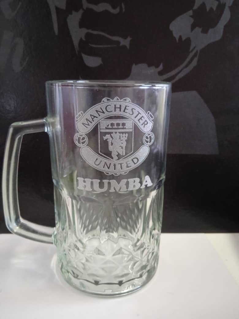 Tatae011's tweet photo. Please, get that man a personalised, engraved beer mug for only $10. https://t.co/aPa0M9lZXT