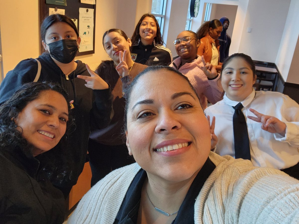 AliefCulinary's tweet photo. Our traditonal @Starbucks run before competition.  @Alief_Career @feligurl3 #aliefproud @SkillsUSATX https://t.co/6eO82oQJG5