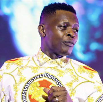 RXRadioUG's tweet photo. BREAKING: @JChameleone’s #LegendGgwangaMujje concert has been postponed to 24th February, 2023.
#RXUpdates #GwangaMujje https://t.co/KL0LYNIRed