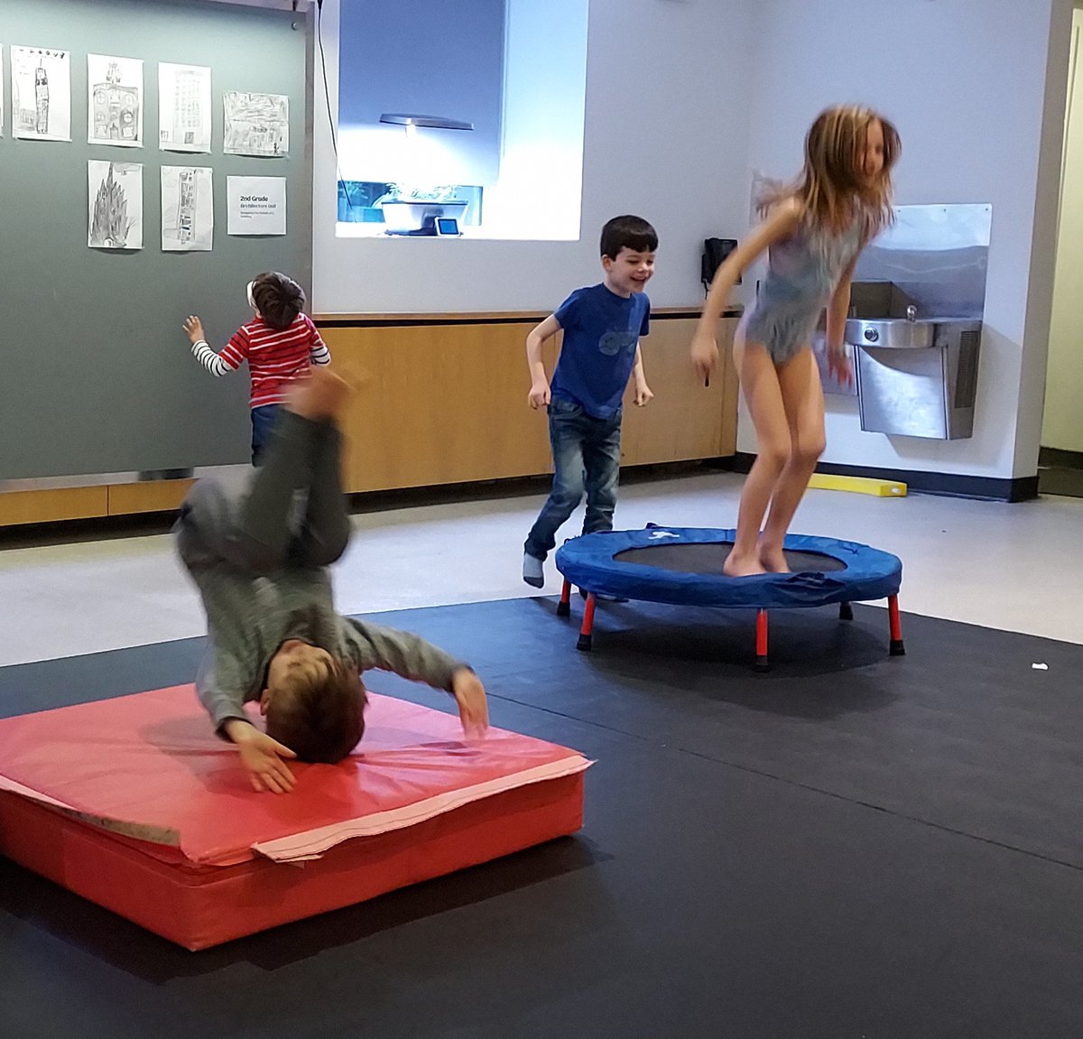 CaedmonAfter's tweet photo. These gymnasts see things from a different perspective. #CaedmonAfterSchool #TheCaedmonStory #togetherhood #Gymnastics #CaedmonCapability #CaedmonCommunity https://t.co/mt31KuVpzK