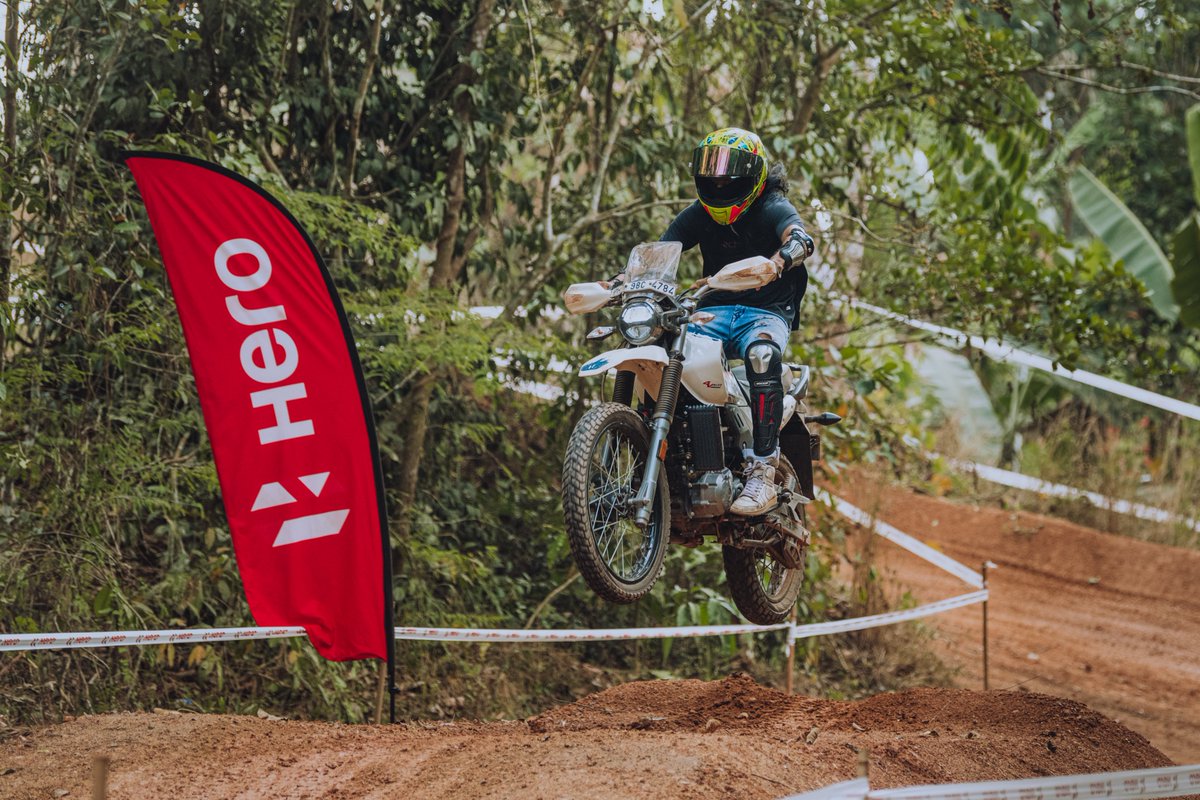 HeroMotoCorp's tweet photo. Glimpses of a day of grit, adventure, and exhilaration at Kochi Xtracks! Stay tuned for more thrilling updates.

#HeroMotoCorp #Xtracks #Kochi #Xpulse #Motorcycle #Xpulse200 #Xpulse4V #MakeNewTracks https://t.co/lXrh1ilMWG