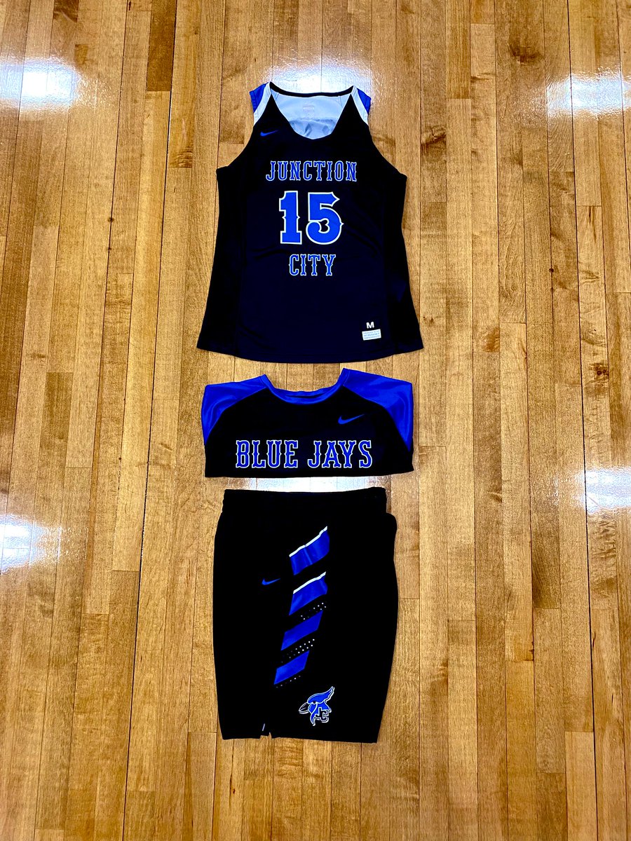 LadyJayBB's tweet image. ⚫️⚫️⚫️LADY JAY GAME DAY⚫️⚫️⚫️

🆚 Manhattan
📍 MHS
⏰ JV - 4:30
⏰ V - 6:00
◼️◼️BLACK OUT◼️◼️

#TwoFeet