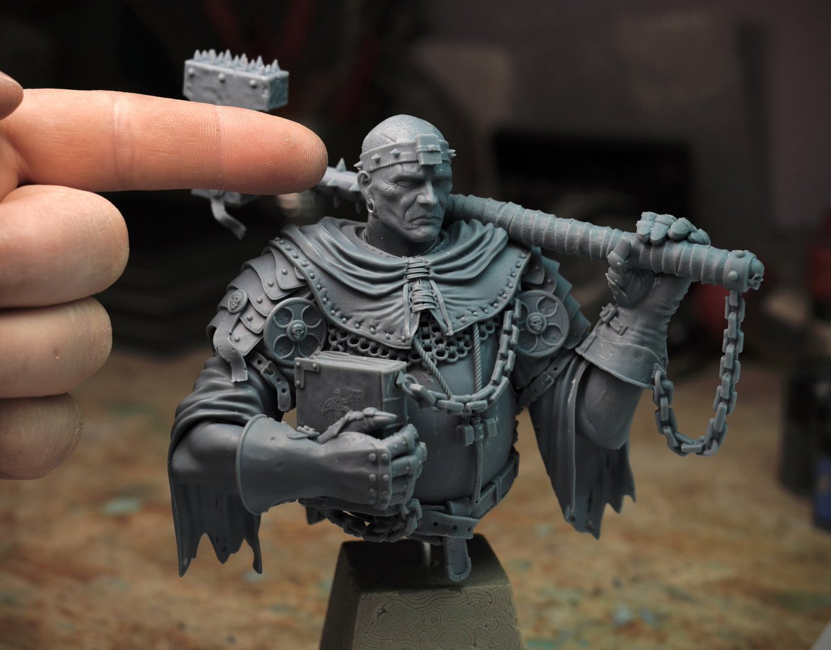 A sigmar priest I did for a private collector ! :-) Based on a @adriansmithartist illustration. I sculpted it in <a href="/maxonzbrush/">Maxon ZBrush</a> and took care of the high resolution print for the collector. #warhammer #warhammercollector #warhammerfantasy #sigmar #sigmarpriest #warhammerpainting