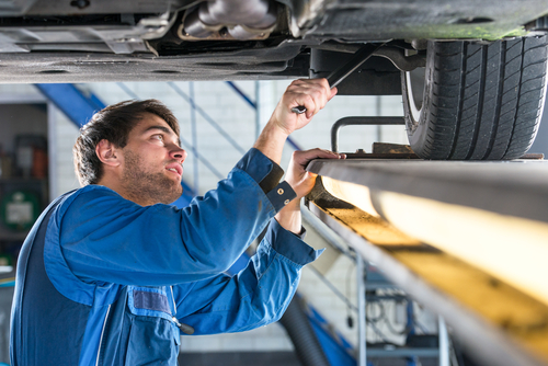 Regular servicing is crucial for car efficiency. BS3 provides expert servicing, book yours today. Call 01179 537 577 or visit bs3garageservices.co.uk/services/servi….