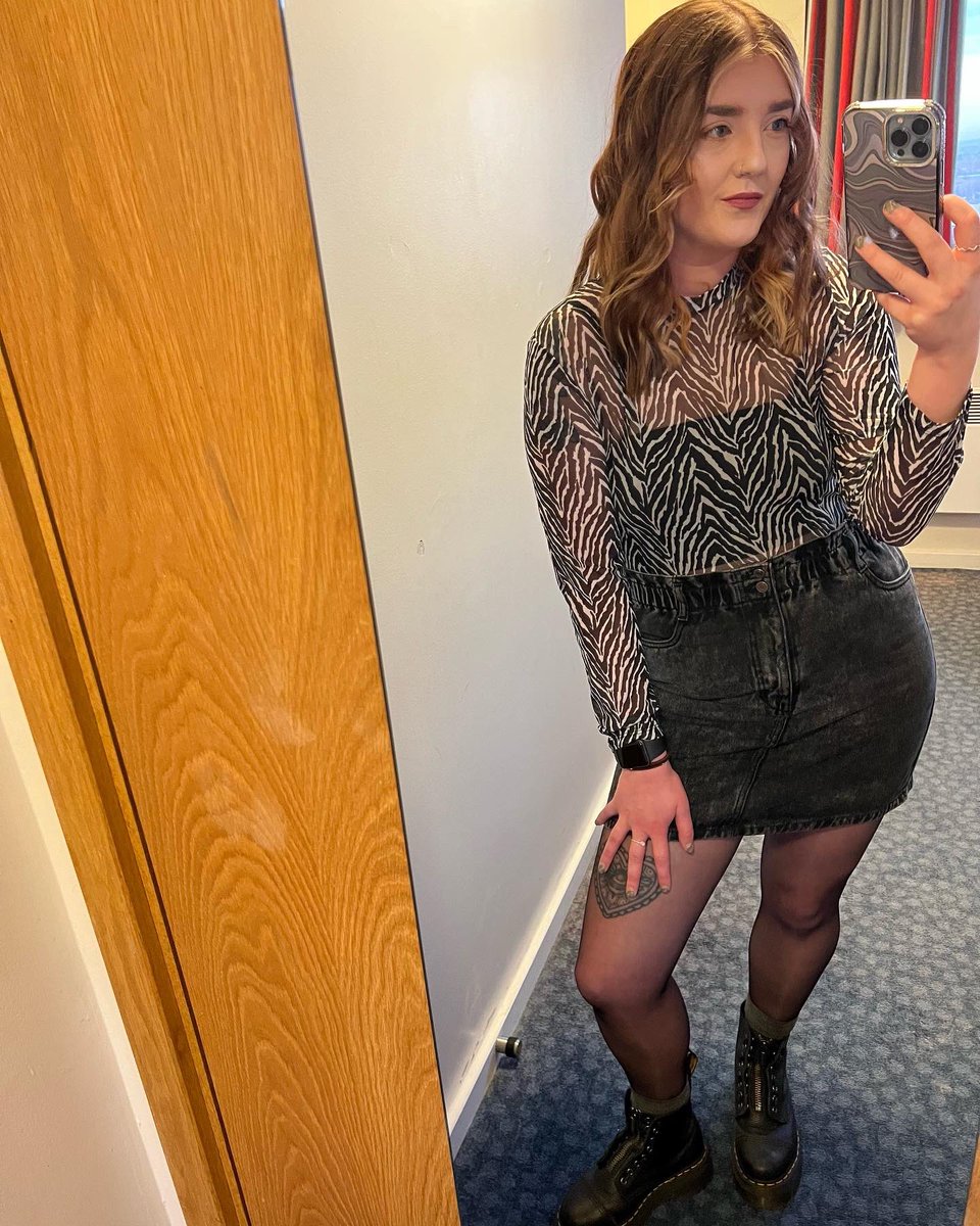 Leanne 🌚 tweet media