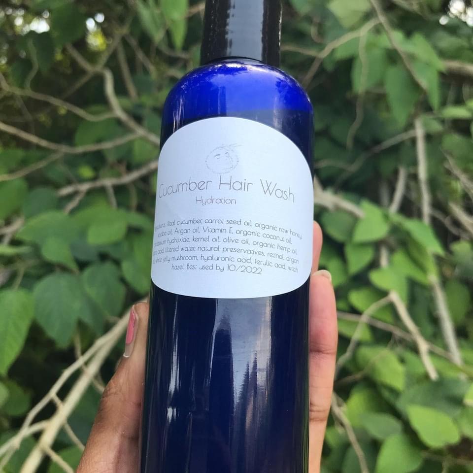 TCCollection1's tweet photo. Washing with our Cucumber shampoo will give you strong tresses, the minerals and vitamins present in cucumbers helps to repair damaged hair, it hydrates the hair preventing breakage and thinning.
Save 30% with code: BLKMONTH 
https://t.co/ae8KJzKqo6 https://t.co/E8qs7M1bW3