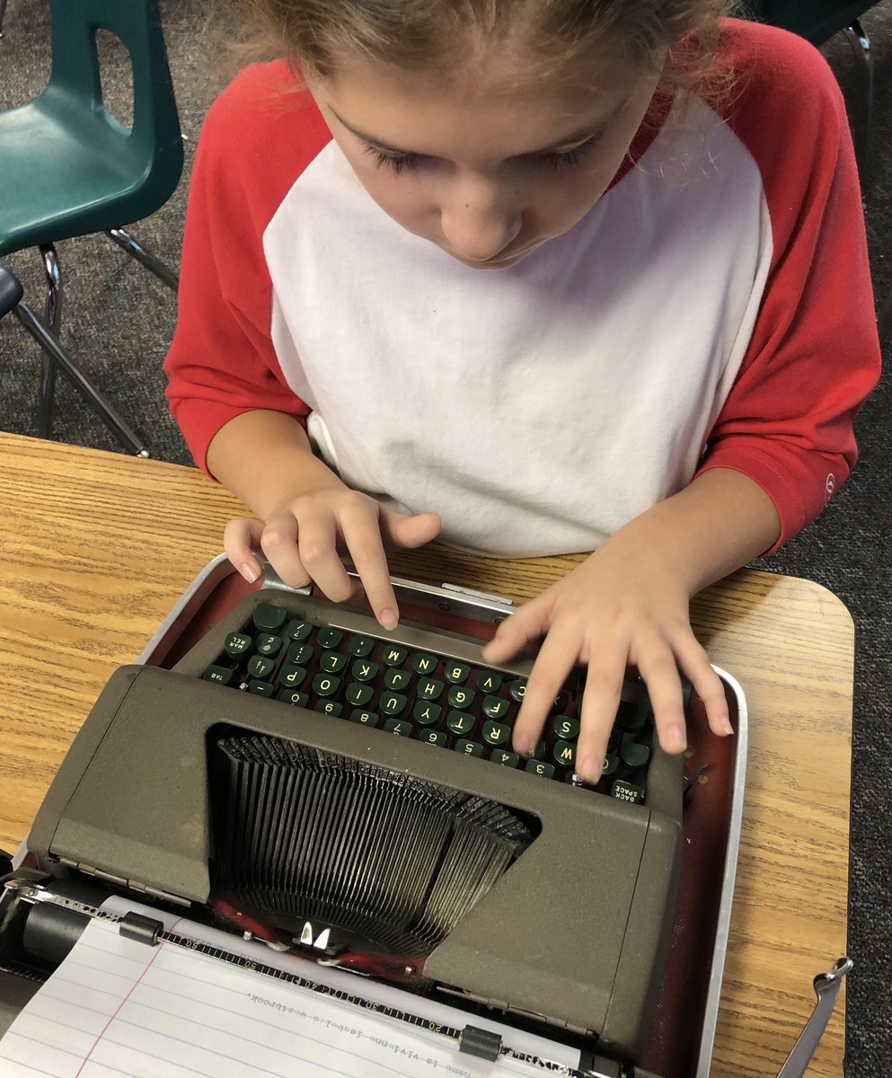 Garrett_TES's tweet photo. Ending our past and present unit with some past technology- the typewriter! The kids &amp; staff loved it. I love bringing meaningful opportunities to our classrooms. #LoveLaughterLearningInTISD 
@TomballISD, @TStudentSupport, @gibby1112, @nannewt, @BurchTawnya @TISDTES https://t.co/YQCEkg1YWV