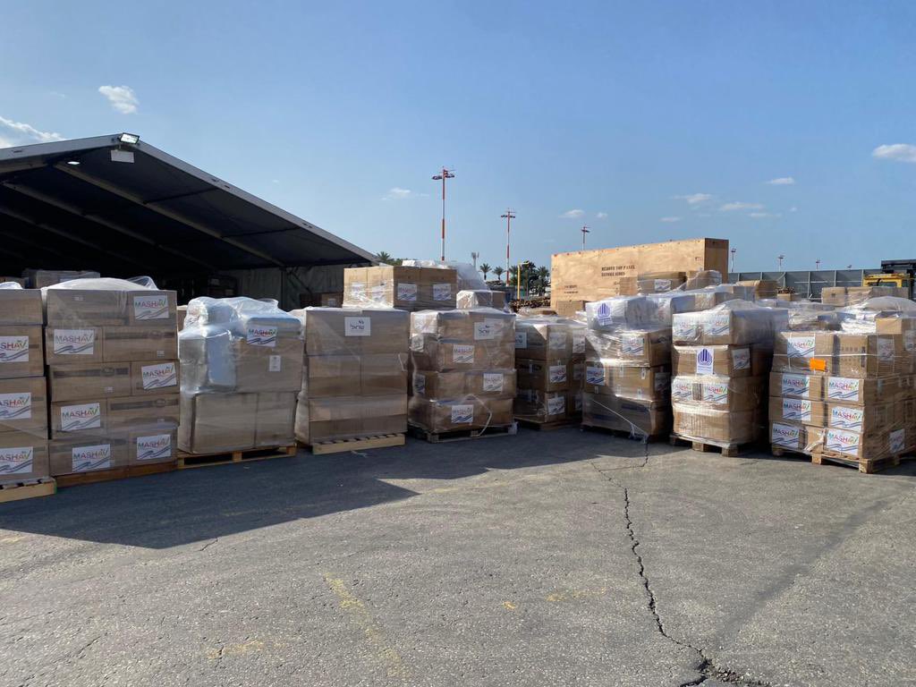 Israel's tweet photo. 60 tens of humanitarian aid including medicine, blankets, coats, sleeping bags and winter equipment is headed from Israel to Turkiye.

The mission organized by the @IsraelMFA, @MASHAVisrael, @IDF, @IsraelMOH and @MoDIsrael will provide crucial aid to earthquake victims. https://t.co/hQHhVsDQh1