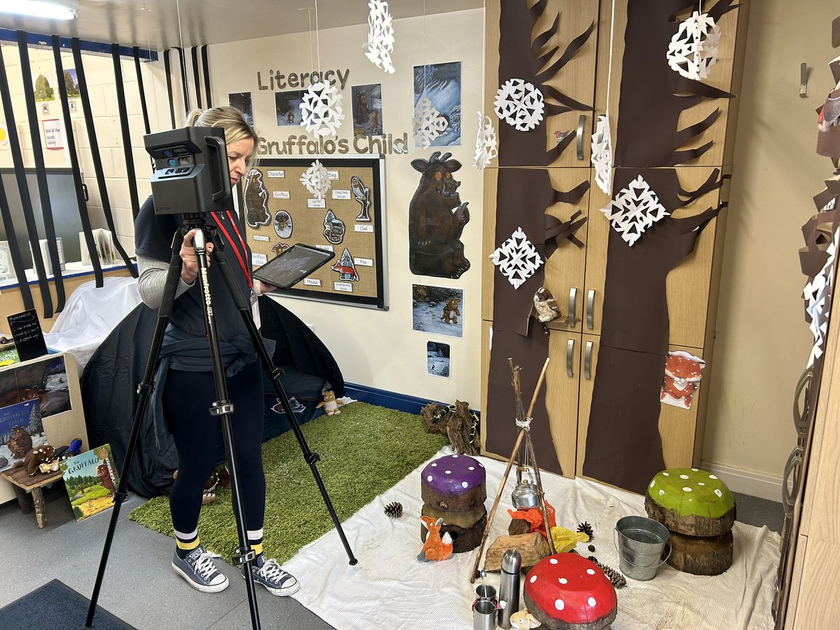 3Dverge's tweet photo. Great to be at Hipperholme Grammar School to start the 3D project for their Early Years Lodge. They can’t wait to showcase their amazing setting online and offer ‘virtual open days’ all year round. ⭐️ Virtual tour coming soon… #HipperholmeGrammarSchool #VirtualTour #EYFS https://t.co/D5shEZG8gF