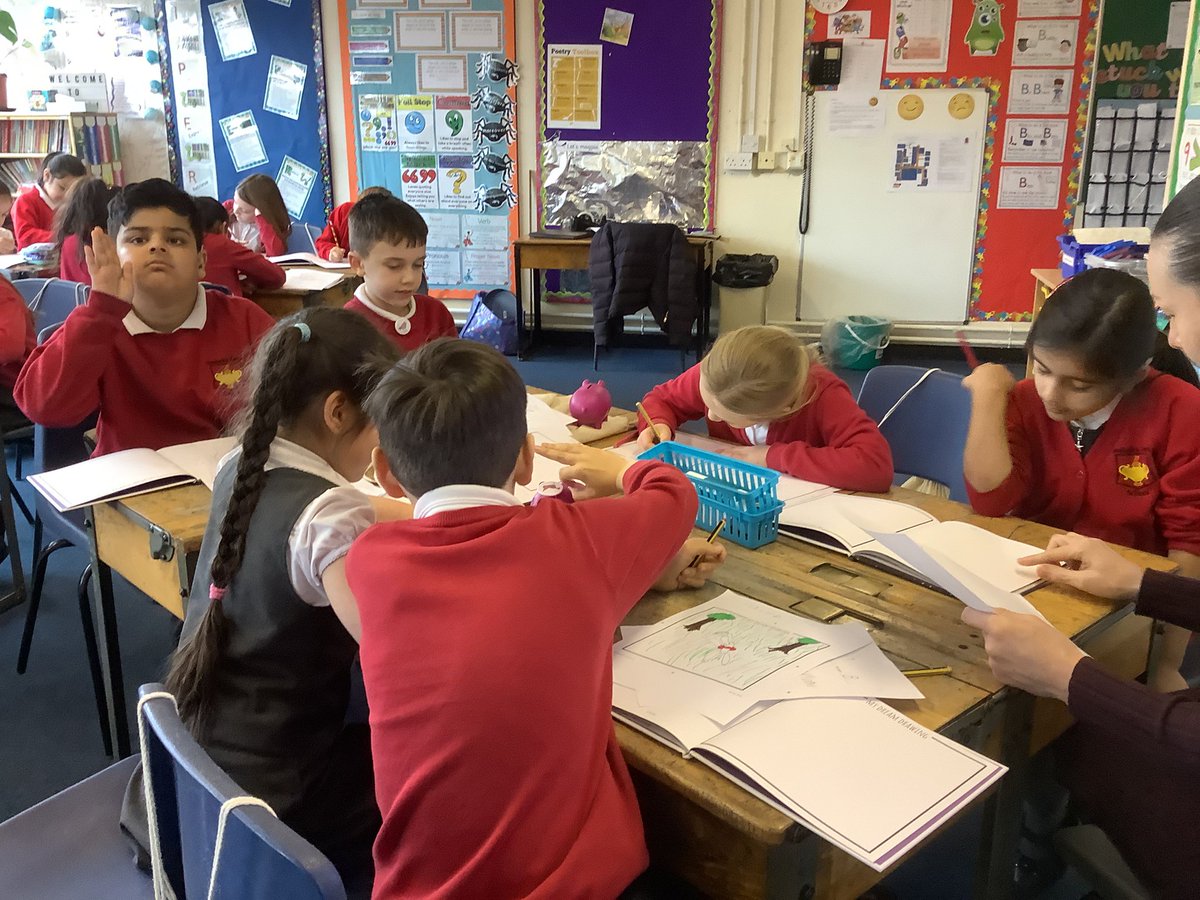 Haslucks Green School tweet media