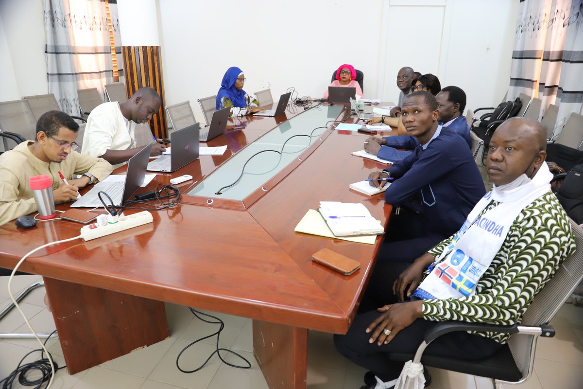FondsClimatFCM's tweet photo. Réunion d'échanges et de partage entre le Fonds Climat (FCM) Mali, les Agences des Nations Unies au Mali (UNICEF, #unescomali, #pammali, FAO, ONU Femmes), les ONG et les services techniques de l'Etat autour des rapports semestriels des projets/programmes financés par le FCM. https://t.co/DeWXLzdav3