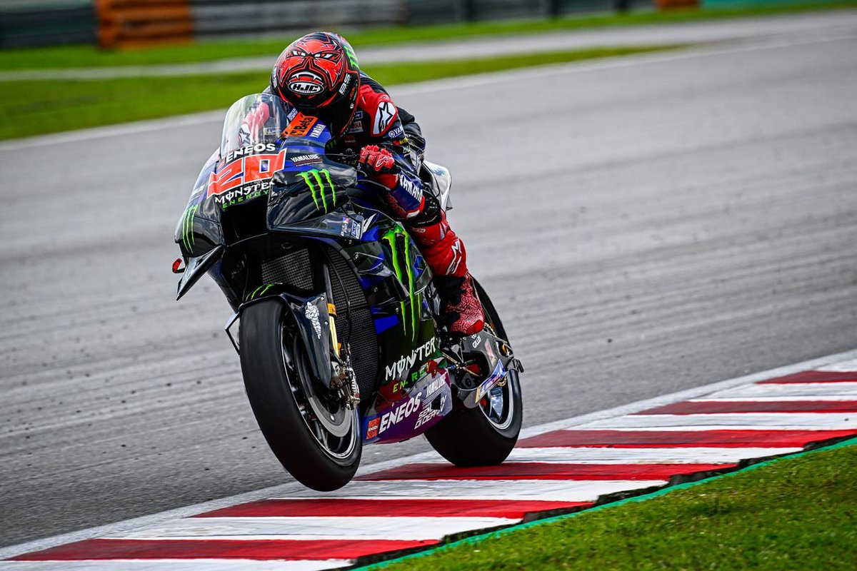 CanalplusMotoGP's tweet photo. La Yamaha aussi rapide que la Ducati en 2023 ❓

Fabio Quartararo a réalisé la 4ème meilleure vitesse de pointe (334,3 km/h), à seulement 2 km/h de Bastianini 🏍️
 
La même top speed que Francesco Bagnaia 🚀 https://t.co/57KfyIceDX