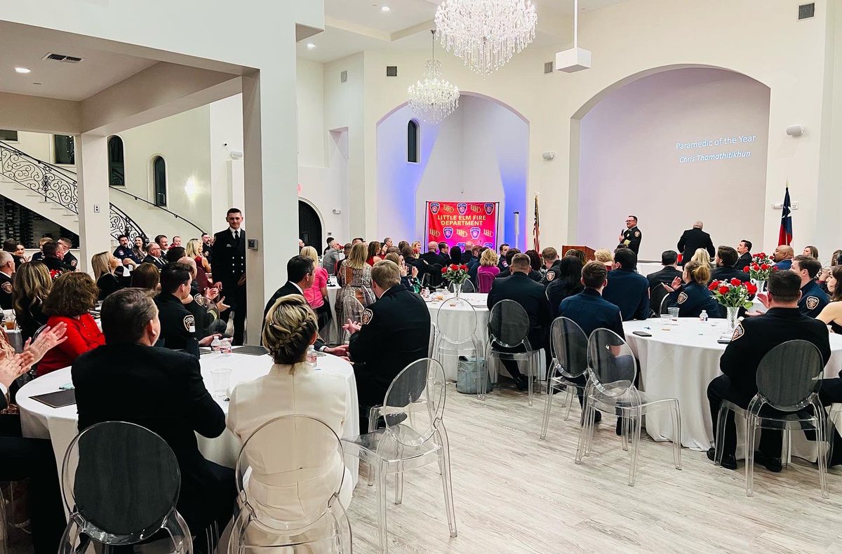 JamellForLE's tweet image. Great night at LEFD annual award banquet, and congratulations to all who were recognized for their courage and excellence work to keep our residents safe! 🚒