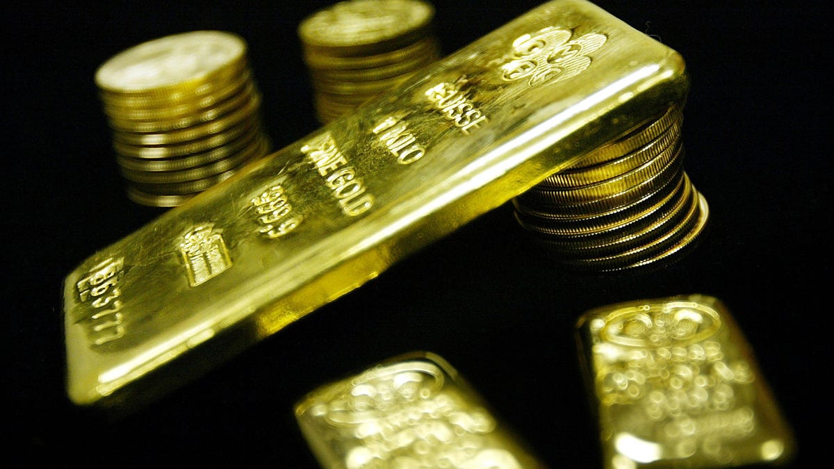 Forbes's tweet photo. Here’s When It Makes Sense To Invest In Gold https://t.co/OBSoA6Dltn https://t.co/3yY2EDL6Jh