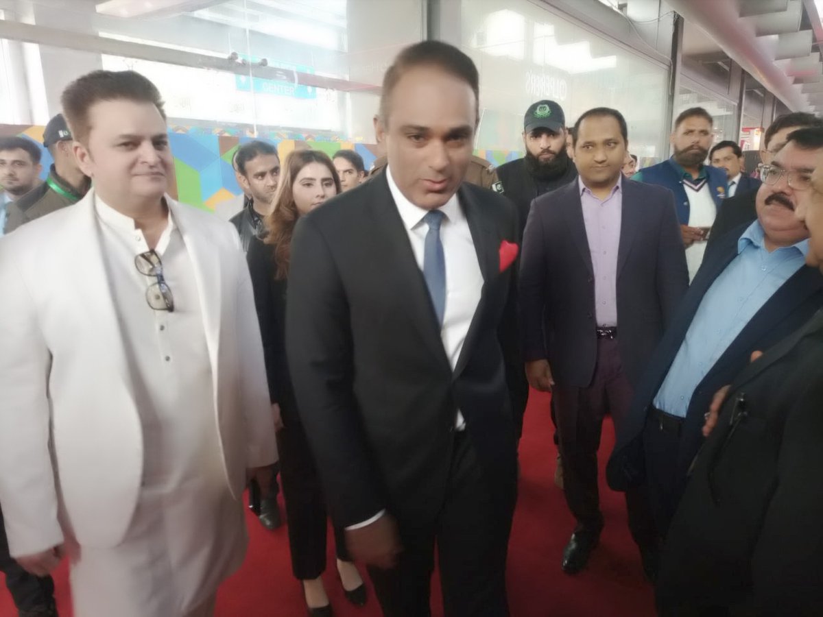 Pakistan_PRU's tweet photo. #Aamerrafiquequreshi #Chairman #PRU #PakistanRestaurantsUnity #PFA #PunjabFoodAuthority #FoodExpo2023 #Lahore #Restaurants #Cafe #Food #SocialDistancing #COVID19 #RestaurantsStaff #LahoreRestaurants #MD #Owner #PoetRestaurant #PoetCaterers #HospitalityIndustries #Hospitality https://t.co/gWfLFq1sxC