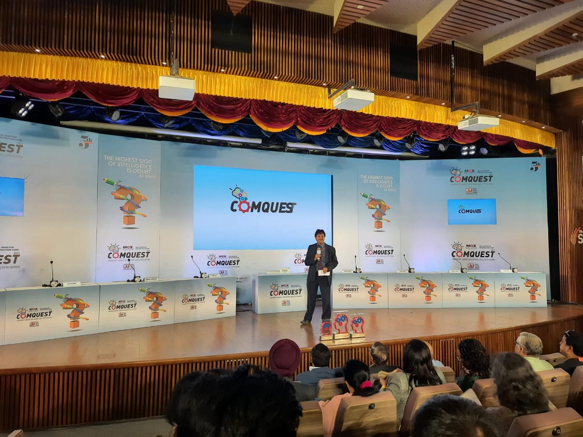 MCXIndialtd's tweet photo. Mr Shrikant Koundinya, AVP - Training & Education, MCX, welcoming the dignitaries at MCX IPF Comquest 2023
#comquest2023 #comquest #commodity #Commodities #commoditytrading https://t.co/AZzWB2RKlb