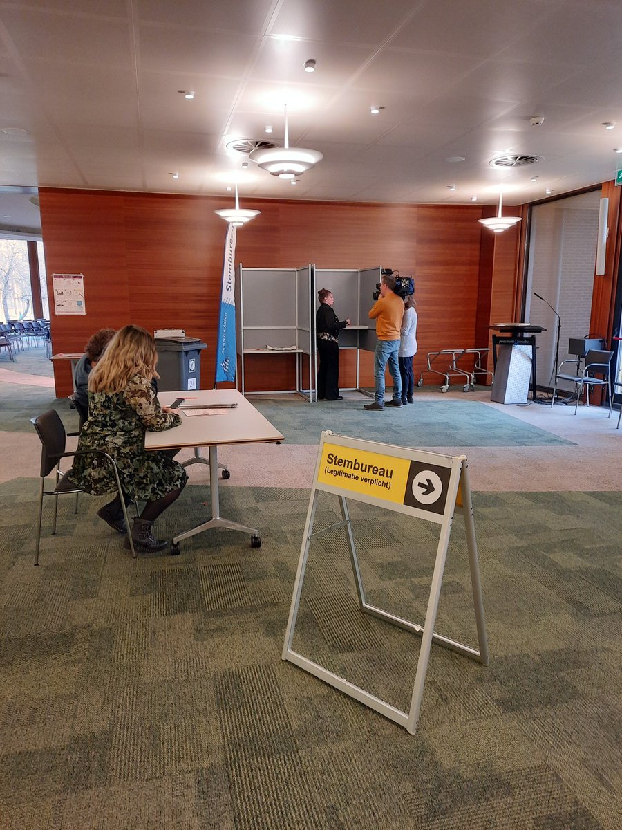 Samen met <a href="/Prokkel/">Stichting Prokkel</a> en <a href="/cosis/">cosis</a> organiseerden wij vandaag een praktijkdag om alle #prokkelduos voor te bereiden op hun deelname als #stembureaulid op een #Stembureau 15 maart tijdens de #provincialestaten #verkiezingen. Het was een leerzame en actieve dag! #inclusiefstemmen