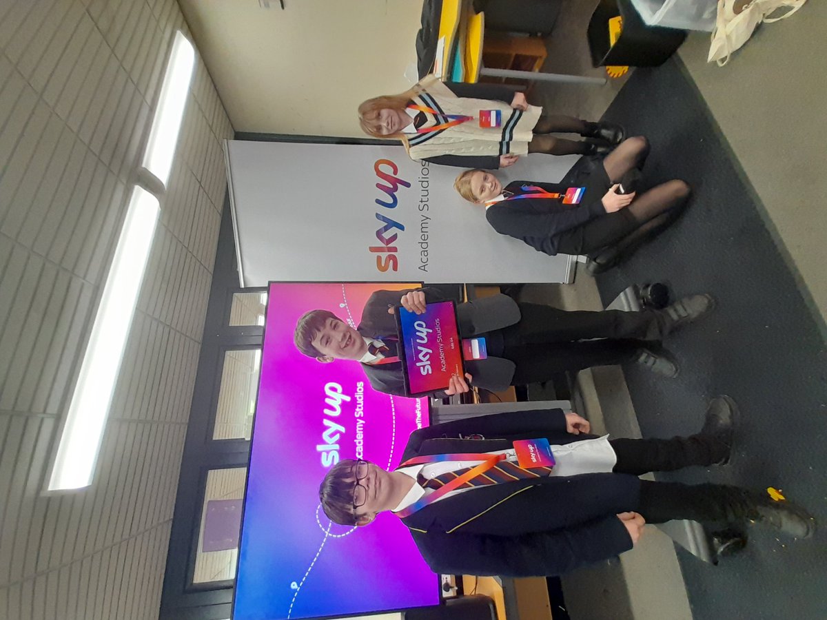 GeogDeptHHS's tweet photo. Great efforts from Year 7 pupil @HawthornHighSch today. They were learning how to make an effective campaign to raise environmental awareness and finding out about the careers available @SkyUK https://t.co/P7J64g34PK