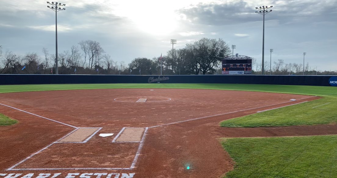 CofC_GameDayOps's tweet photo. Opening day at Patriots Point &amp; day 1 of the Charleston Invitational Softball Tournament 🌴🥎 

 ➪ Teams: Charleston, JMU, Indiana State, Chattanooga 
➪ Gates: 9️⃣ AM 
➩ First Pitch: 🔟 AM - JMU vs Chattanooga
➪ Games: 4️⃣ total today
➪ Concessions: 🌭🍿🥤🍺
 
#comeCus 🌴🥎 https://t.co/TxsxUSPWhT