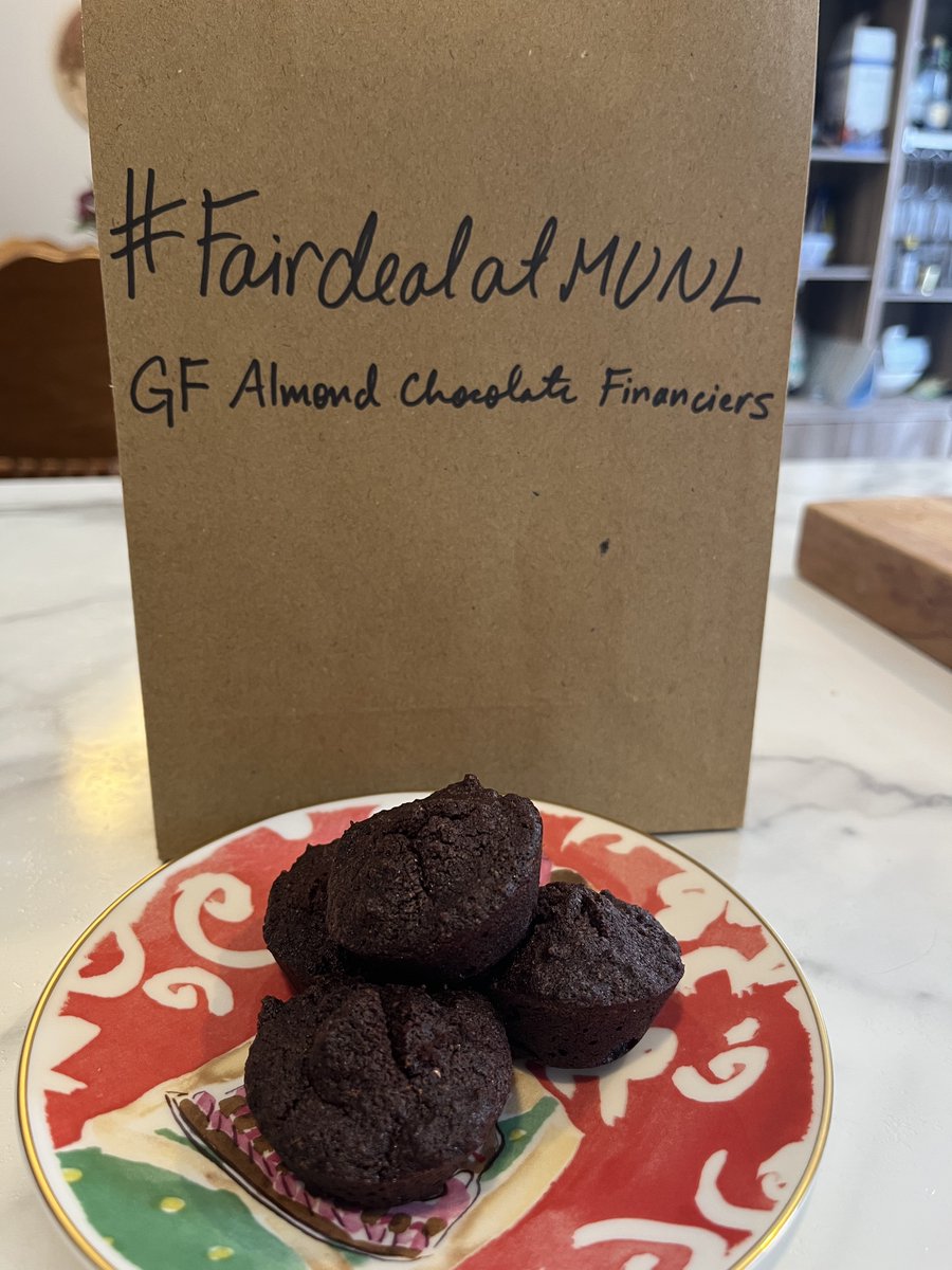Today's <a href="/MUNFaculty/">MUNFA</a> picket line treats—Gluten free financiers from <a href="/smittenkitchen/">smitten kitchen</a>! Maybe today's the day we finally get a #FairDealatMUN #FairDealatMUNL? We can always hope. See you at the rally for some singing!