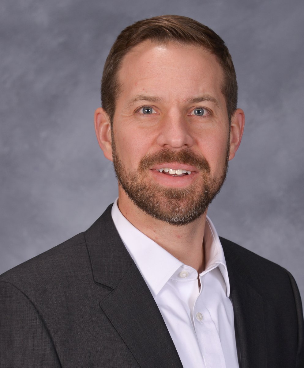 Dr. Drew Lundquist, Mankato Clinic podiatrist, chats with Lisa Kaye on Talk of the Town about what causes bunions, how to relieve pain and when surgery might make sense. They also talk a little hockey! ecs.page.link/ySjDK #MankatoClinicFootAnkle #Bunions #HappyFeet