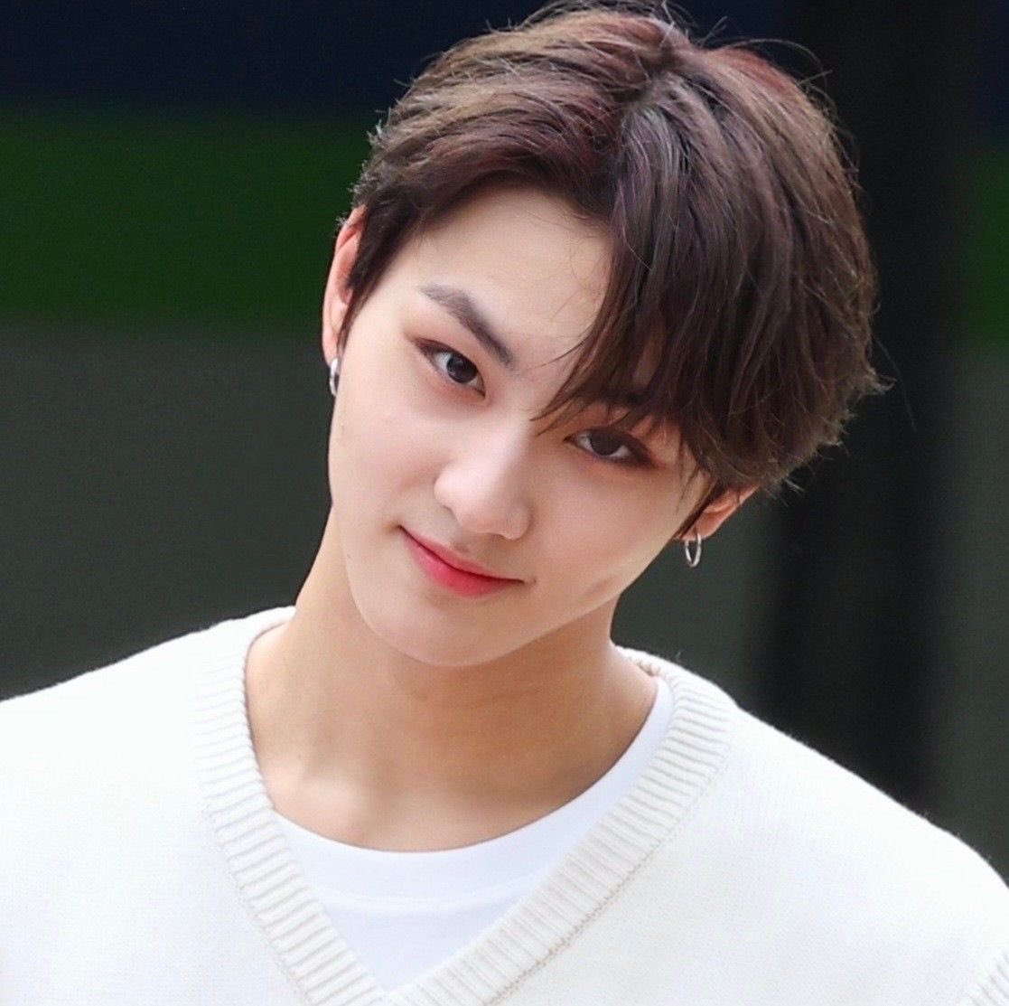 น้องจองวอนค้าบ                           ว่าไงคะคนสวย