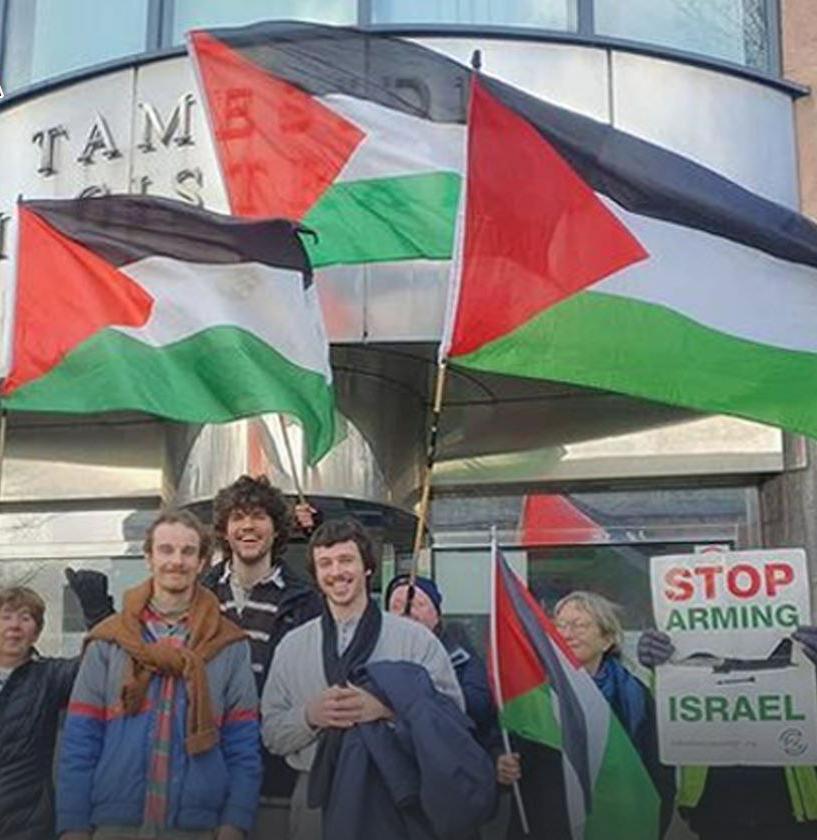 Three #Palestine Actionists plead not guilty after they took direct action against the #Israeli arms factory in Oldham.
#ShutElbitDown
#ElbitIsGuilty